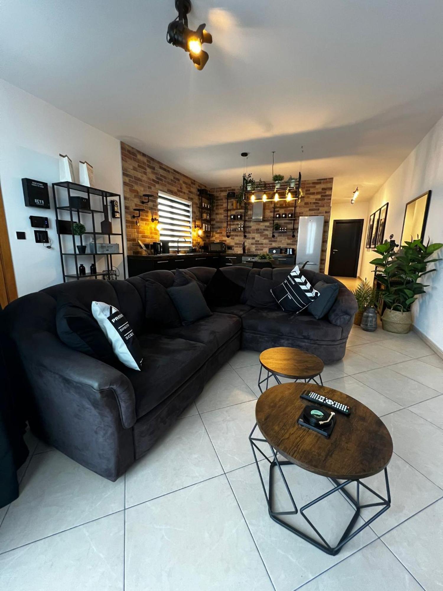מרססקלה Trendy Seaside Escape 2 Bedroom Penthouse מראה חיצוני תמונה